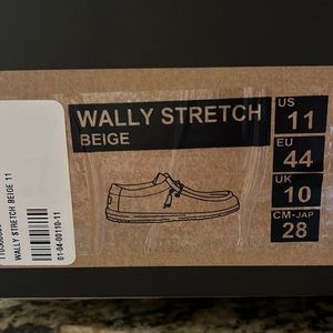 Men’s Hey Dude Wally Stretch Beige Sz 11 NWOT